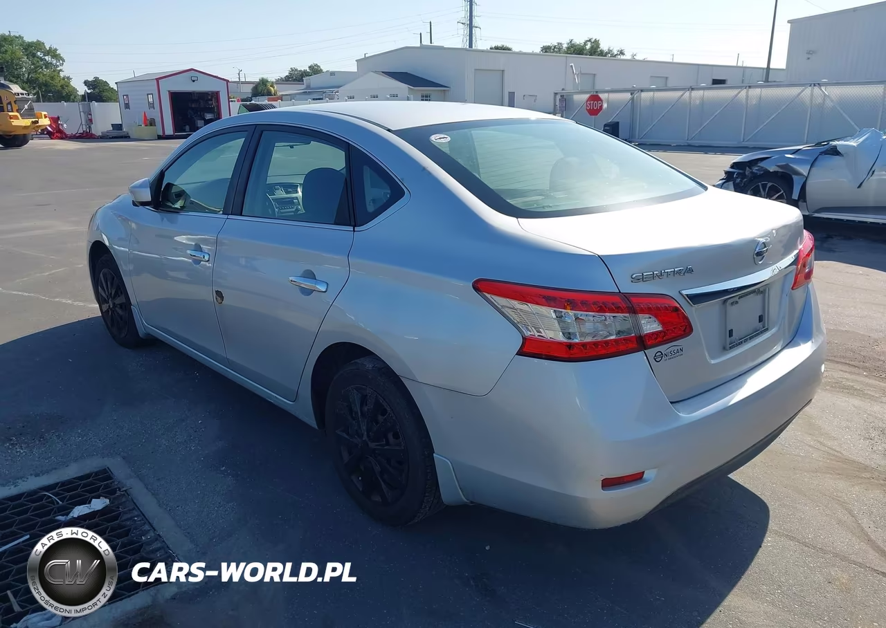 2015 Nissan Sentra S VIN:3N1AB7AP6FY354691 - 3