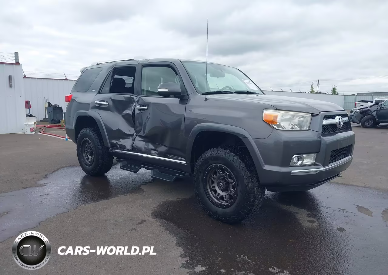 2013 Toyota 4Runner Sr5