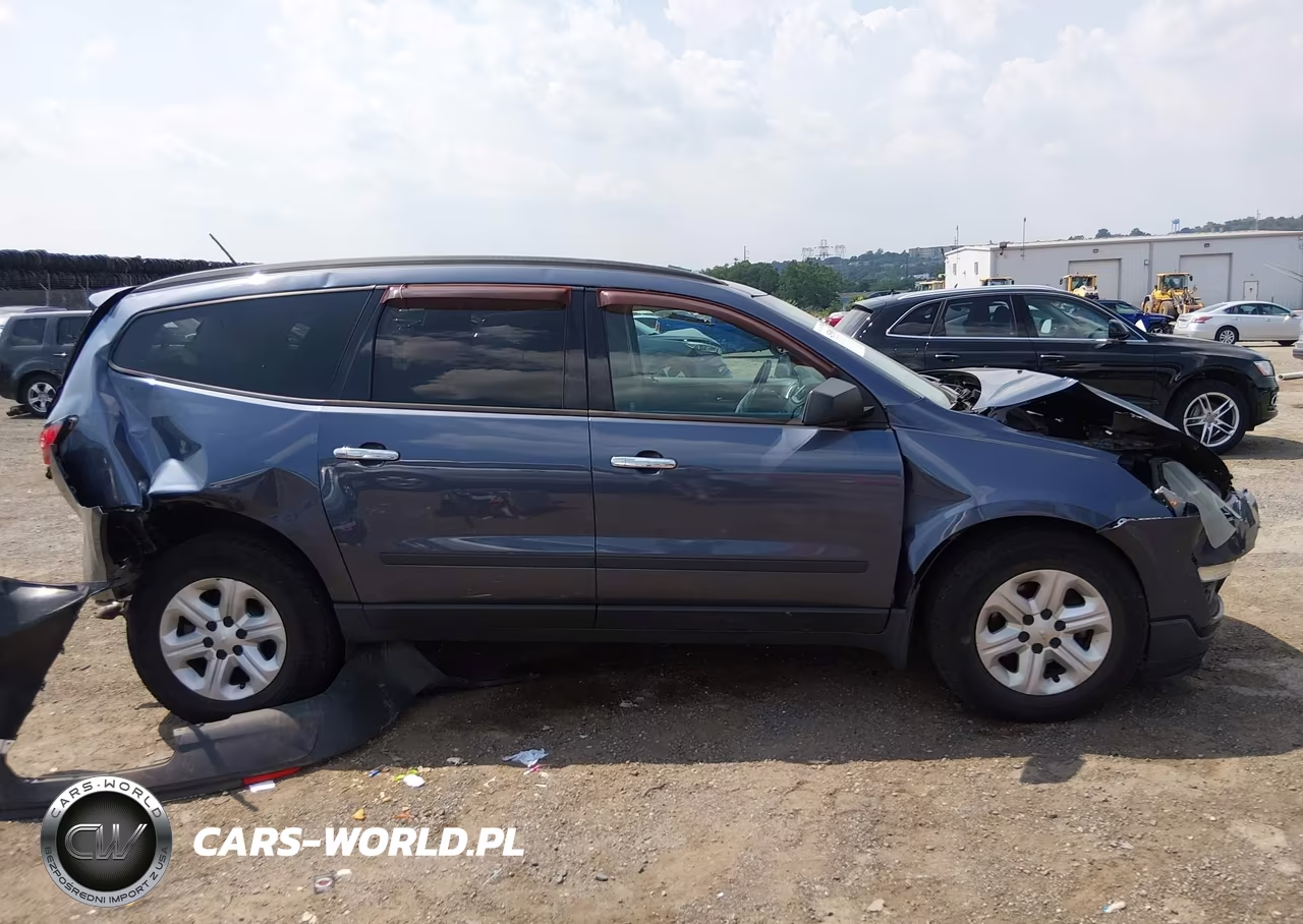 2014 Chevrolet Traverse Ls VIN:1GNKRFED5EJ250047 - 13