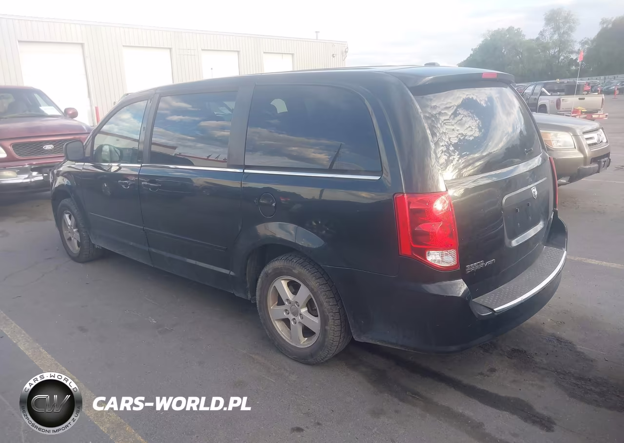 2012 Dodge Grand Caravan Crew VIN:2C4RDGDG8CR113927 - 3