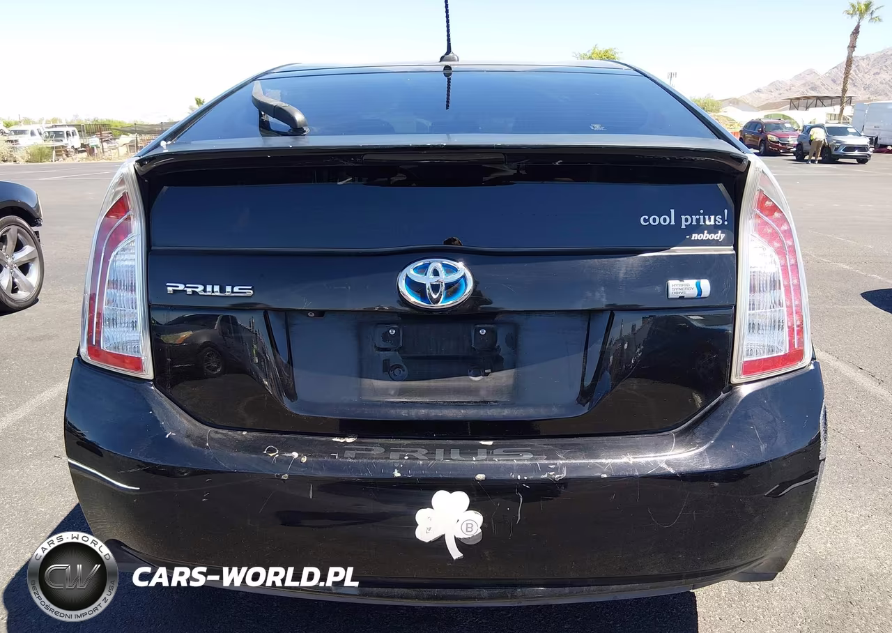 2014 Toyota Prius Four VIN:JTDKN3DU6E0381871 - 16
