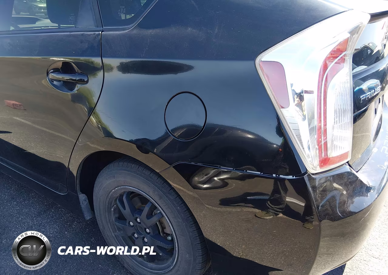 2014 Toyota Prius Four VIN:JTDKN3DU6E0381871 - 18