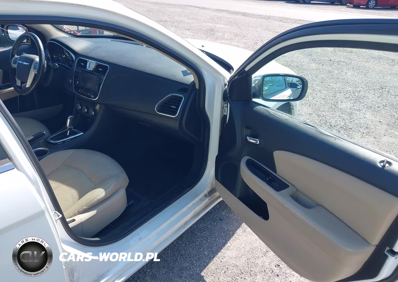 2012 Chrysler 200 Limited VIN:1C3CCBCBXCN223364 - 5