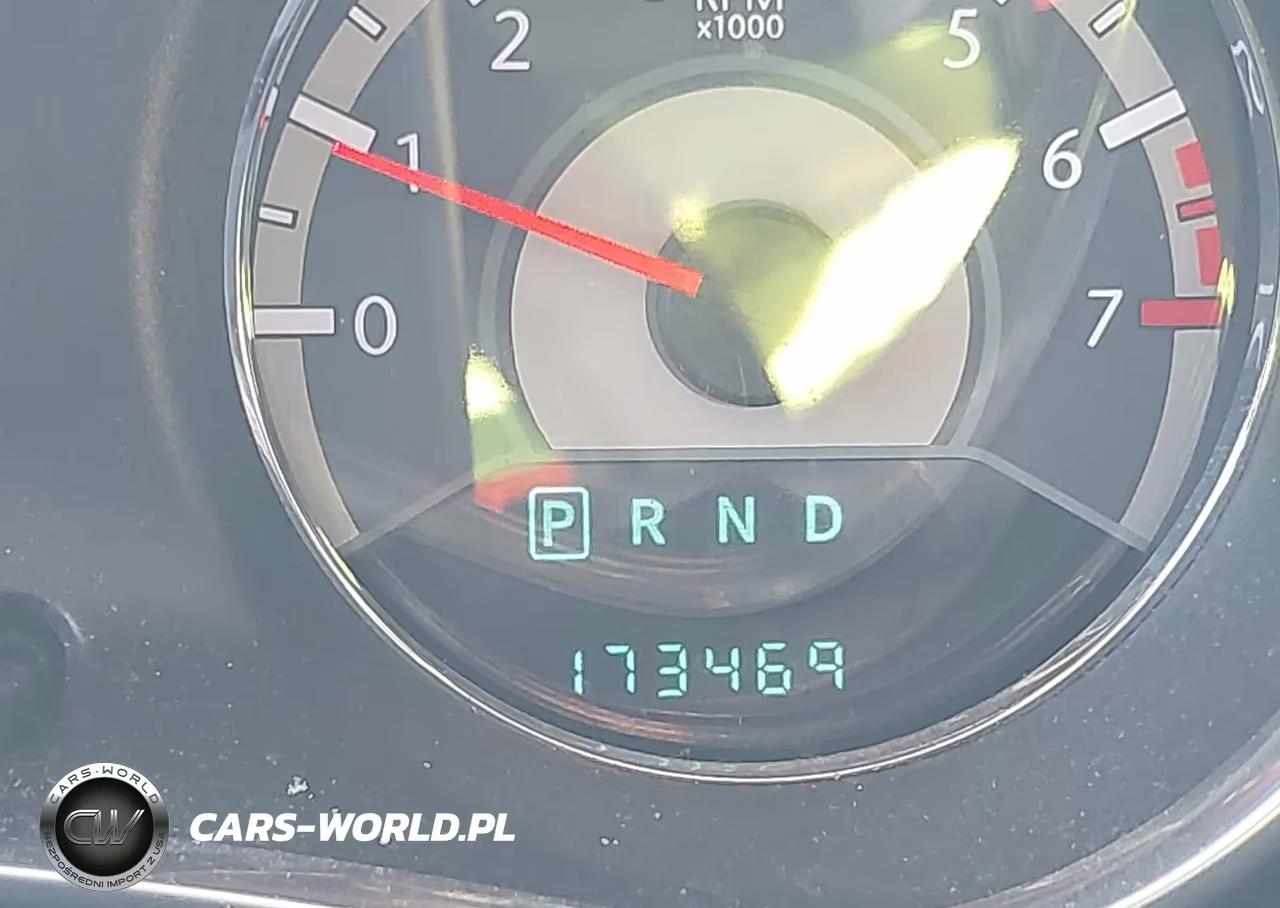 2012 Chrysler 200 Limited VIN:1C3CCBCBXCN223364 - 7