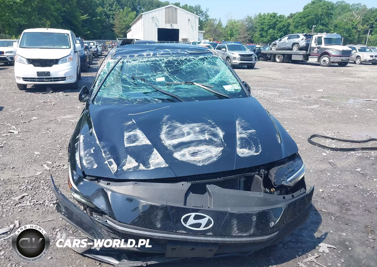 2024 Hyundai Elantra Hybrid Blue VIN:KMHLM4DJXRU093963 - 12