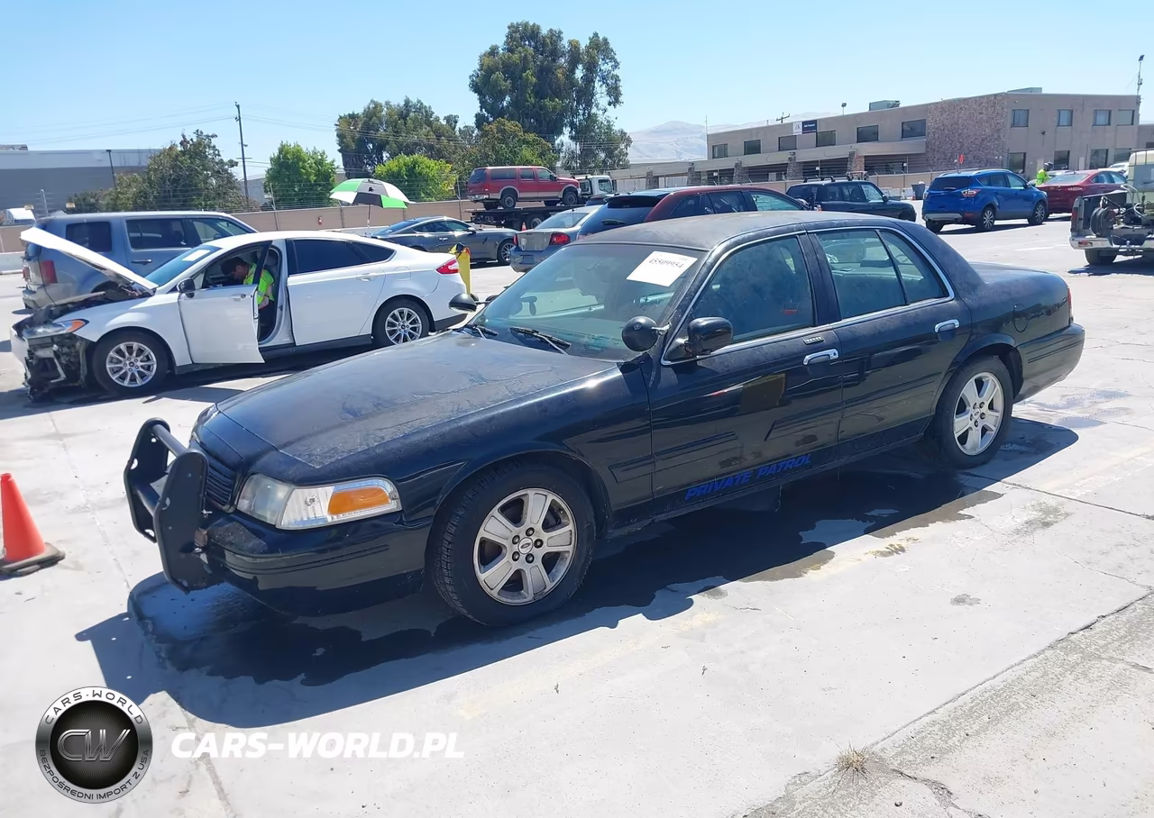 2003 Ford Crown Victoria Lx VIN:2FAHP74W03X163362 - 2