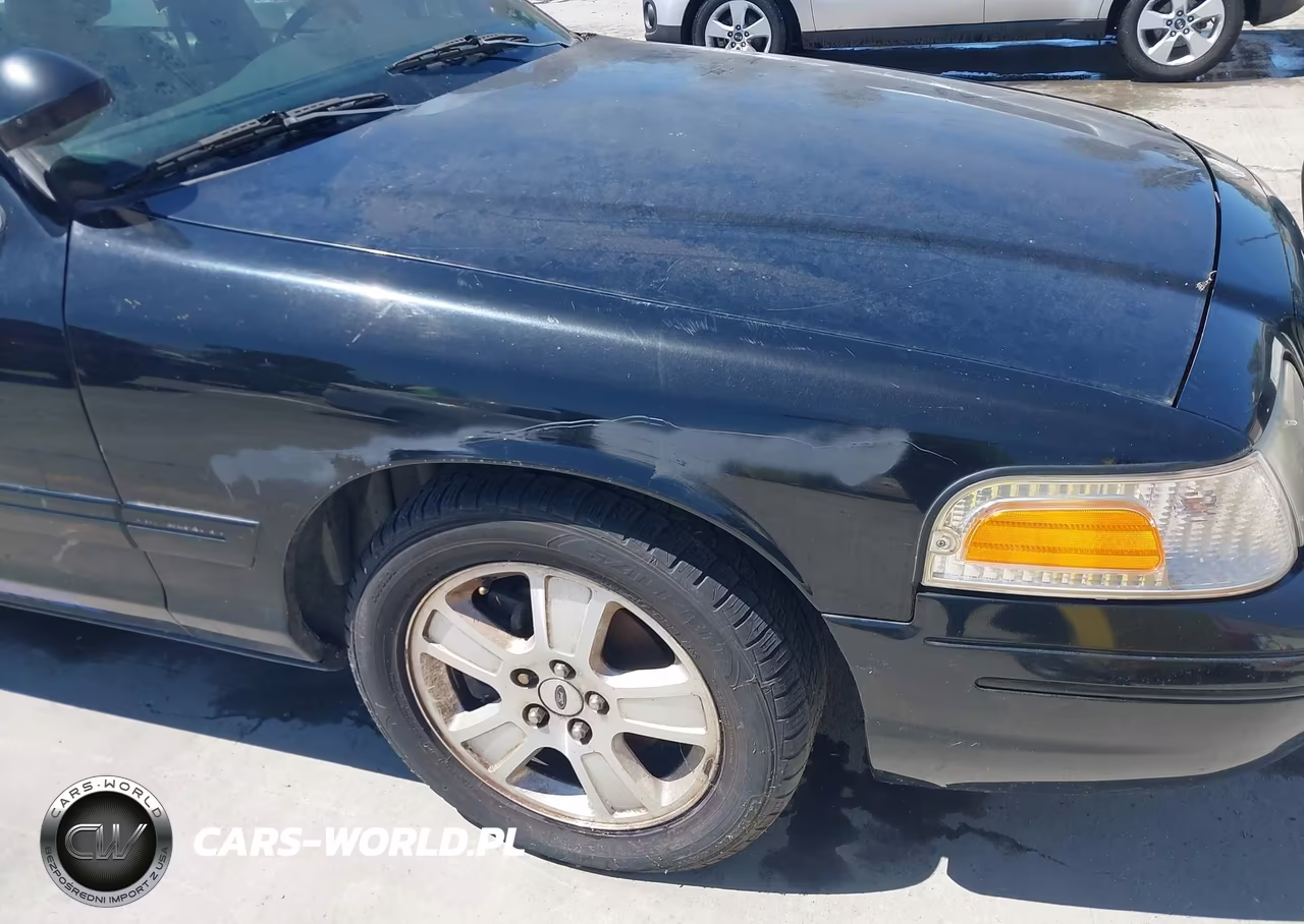 2003 Ford Crown Victoria Lx VIN:2FAHP74W03X163362 - 6