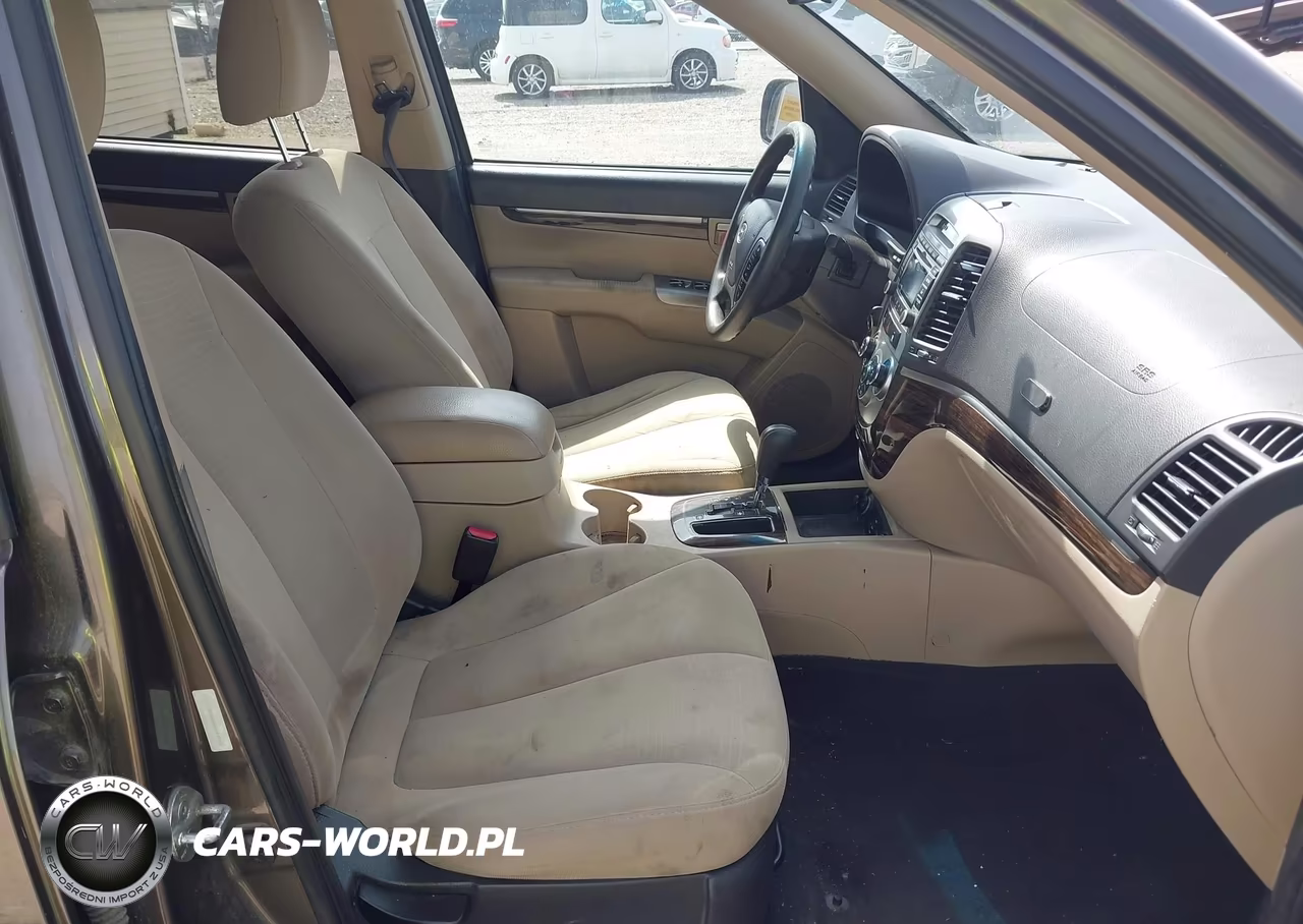 2012 Hyundai Santa Fe Gls V6 VIN:5XYZG4AG2CG144945 - 5
