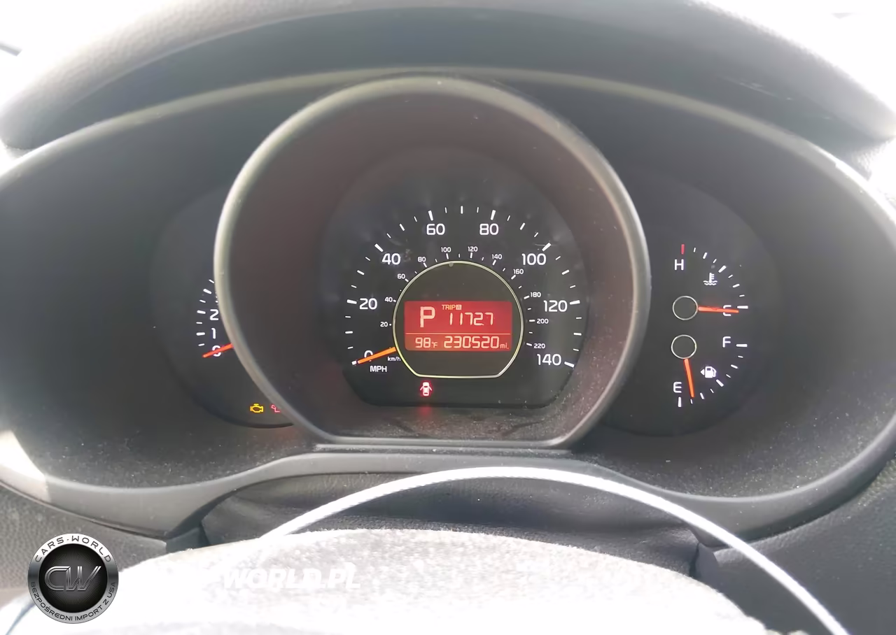 2014 Kia Soul VIN:KNDJN2A28E7717472 - 7