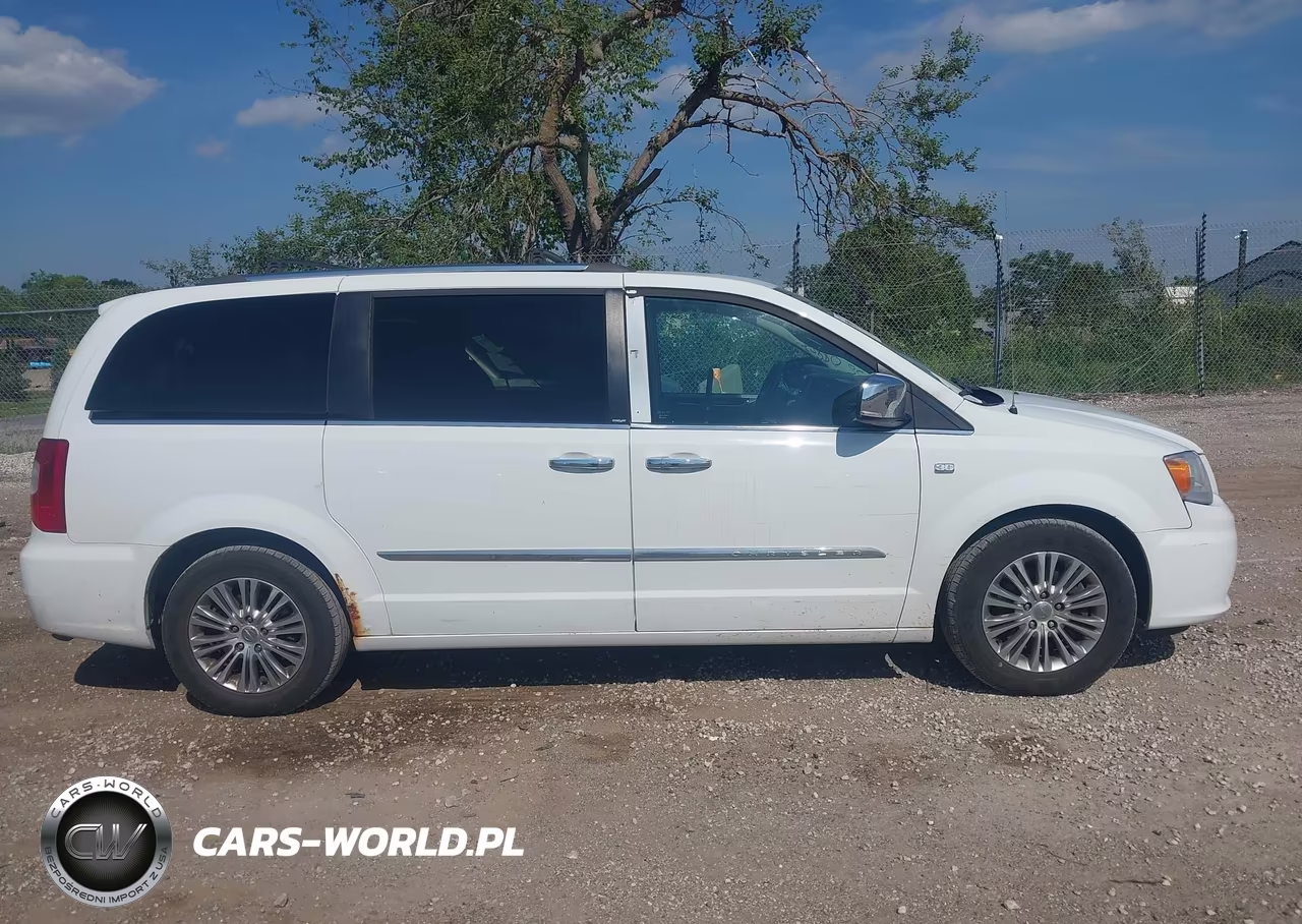 2014 Chrysler Town & Country Touring-L 30Th Anniversary VIN:2C4RC1CG6ER297348 - 14