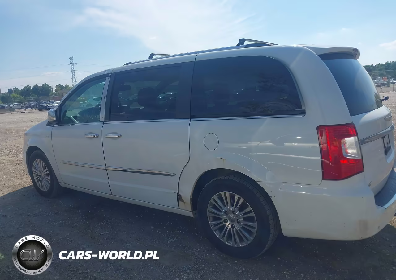 2014 Chrysler Town & Country Touring-L 30Th Anniversary VIN:2C4RC1CG6ER297348 - 15