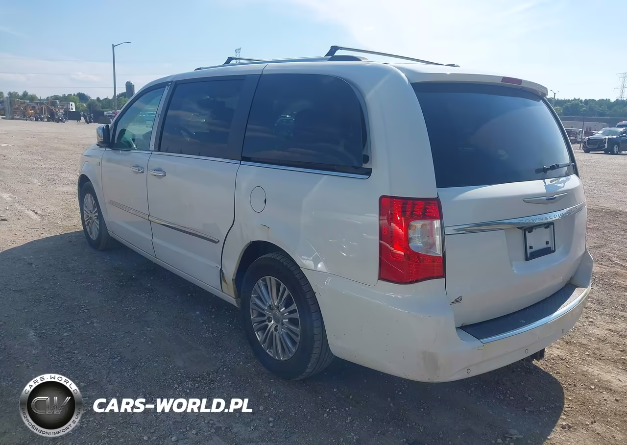 2014 Chrysler Town & Country Touring-L 30Th Anniversary VIN:2C4RC1CG6ER297348 - 3
