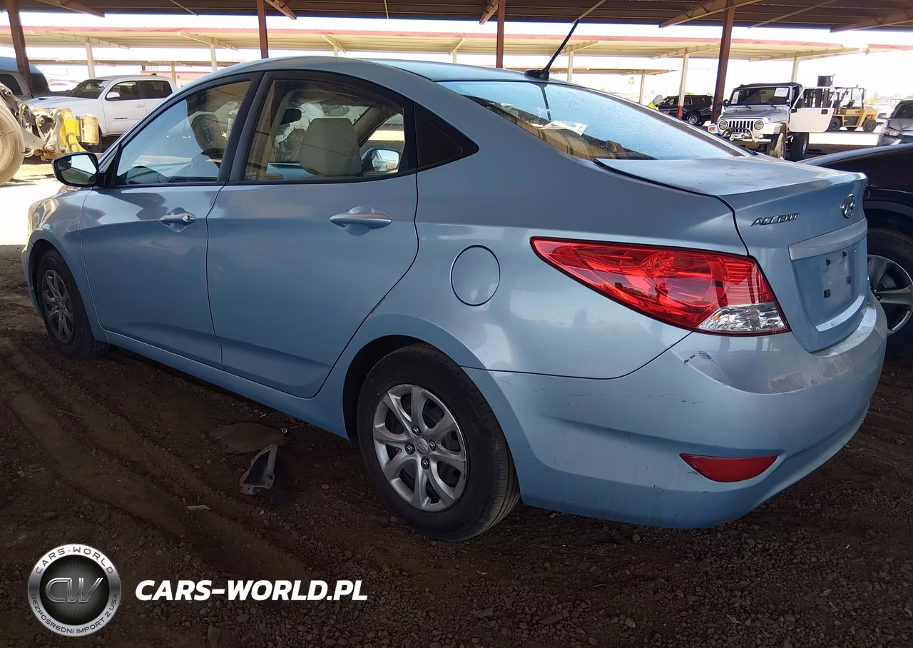 2014 Hyundai Accent Gls VIN:KMHCT4AE6EU598449 - 3
