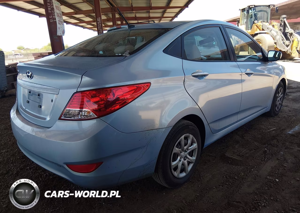 2014 Hyundai Accent Gls VIN:KMHCT4AE6EU598449 - 4