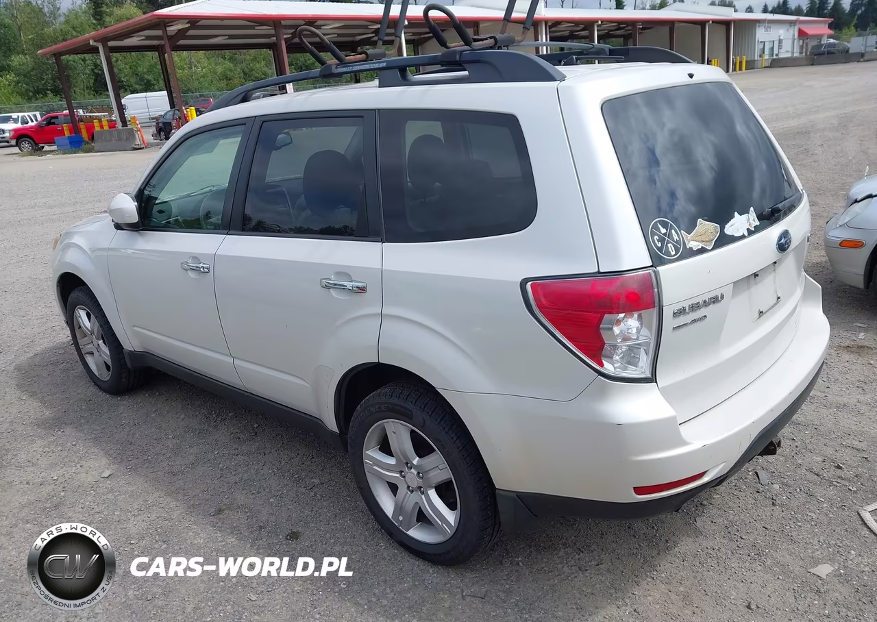 2010 Subaru Forester 2.5X Premium VIN:JF2SH6CC2AH757481 - 3