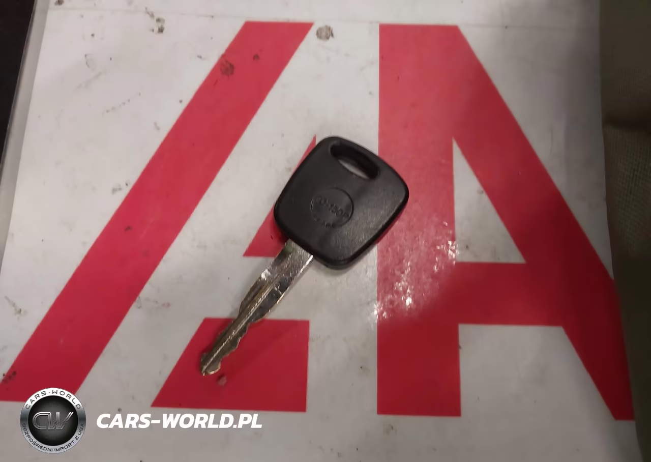 2005 Ford Focus Zx4 VIN:1FAFP34N35W276826 - 11