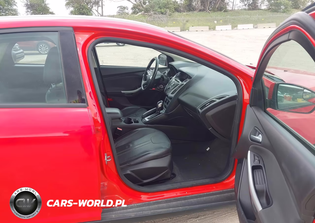 2013 Ford Focus Se VIN:1FADP3F27DL236288 - 5