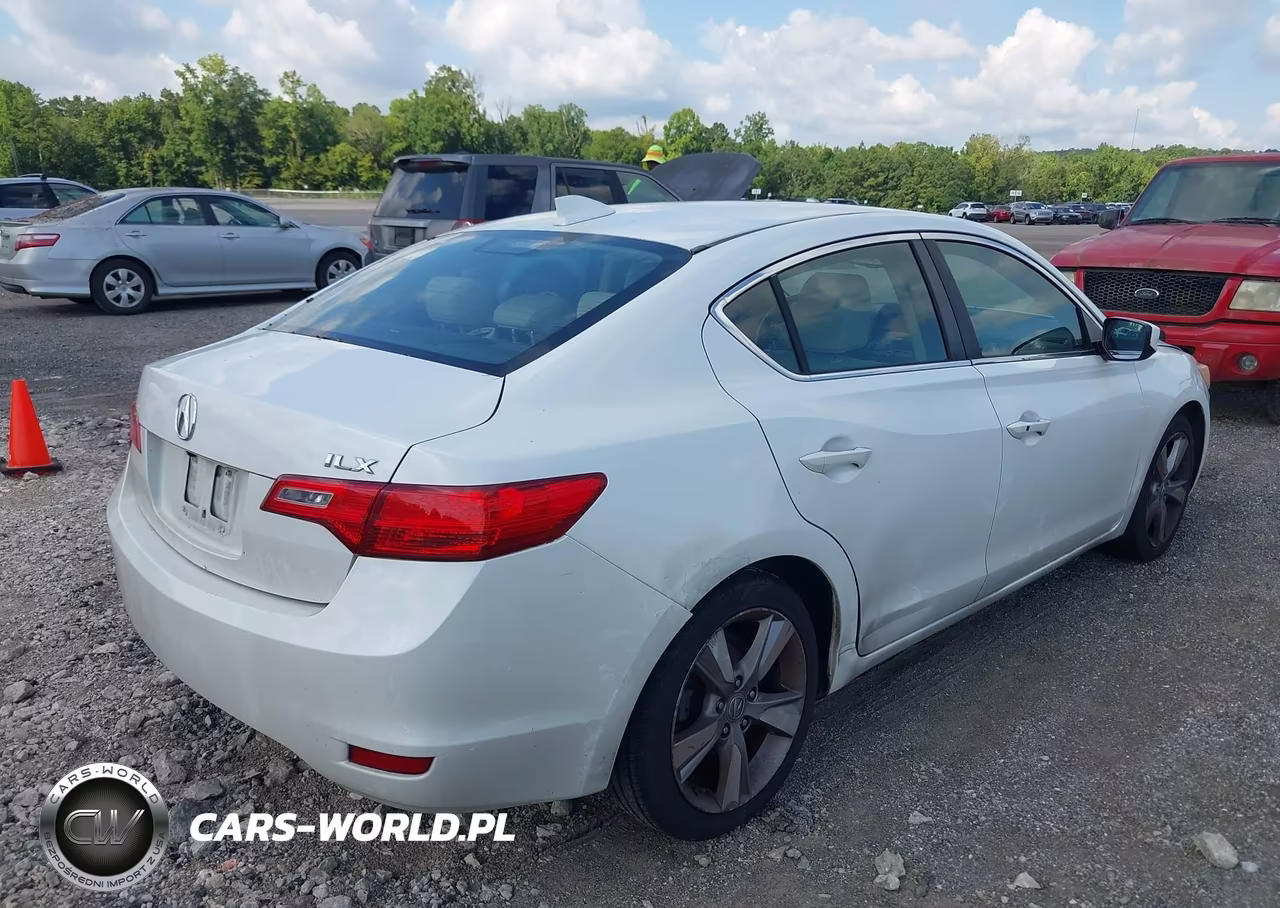2013 Acura Ilx 2.0L VIN:19VDE1F7XDE011297 - 4