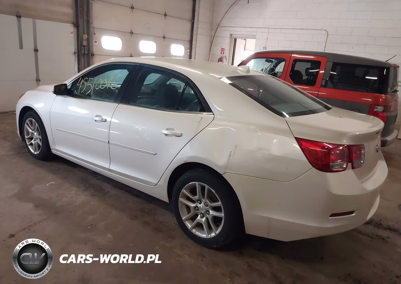 2014 Chevrolet Malibu 1Lt VIN:1G11C5SL4EF153395 - 3