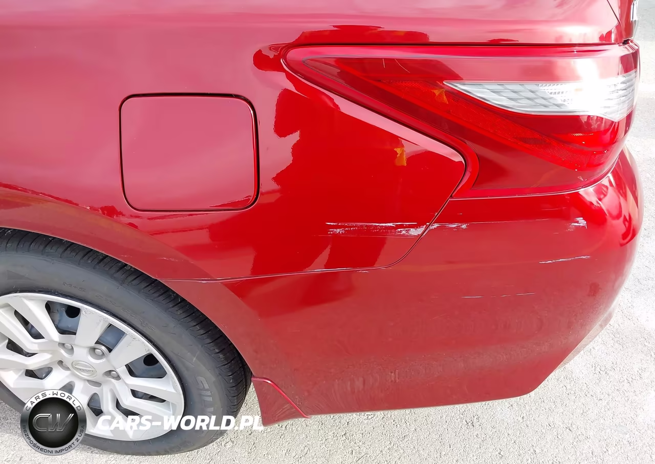 2018 Nissan Altima 2.5 S VIN:1N4AL3APXJC114005 - 17