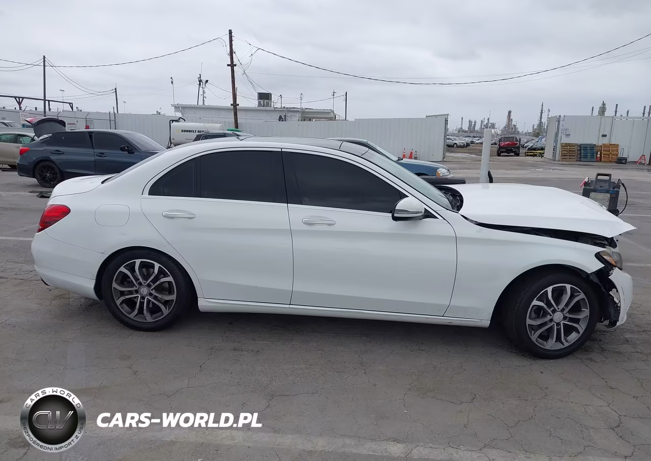 2016 Mercedes-Benz C 300 VIN:55SWF4JB6GU158224 - 13