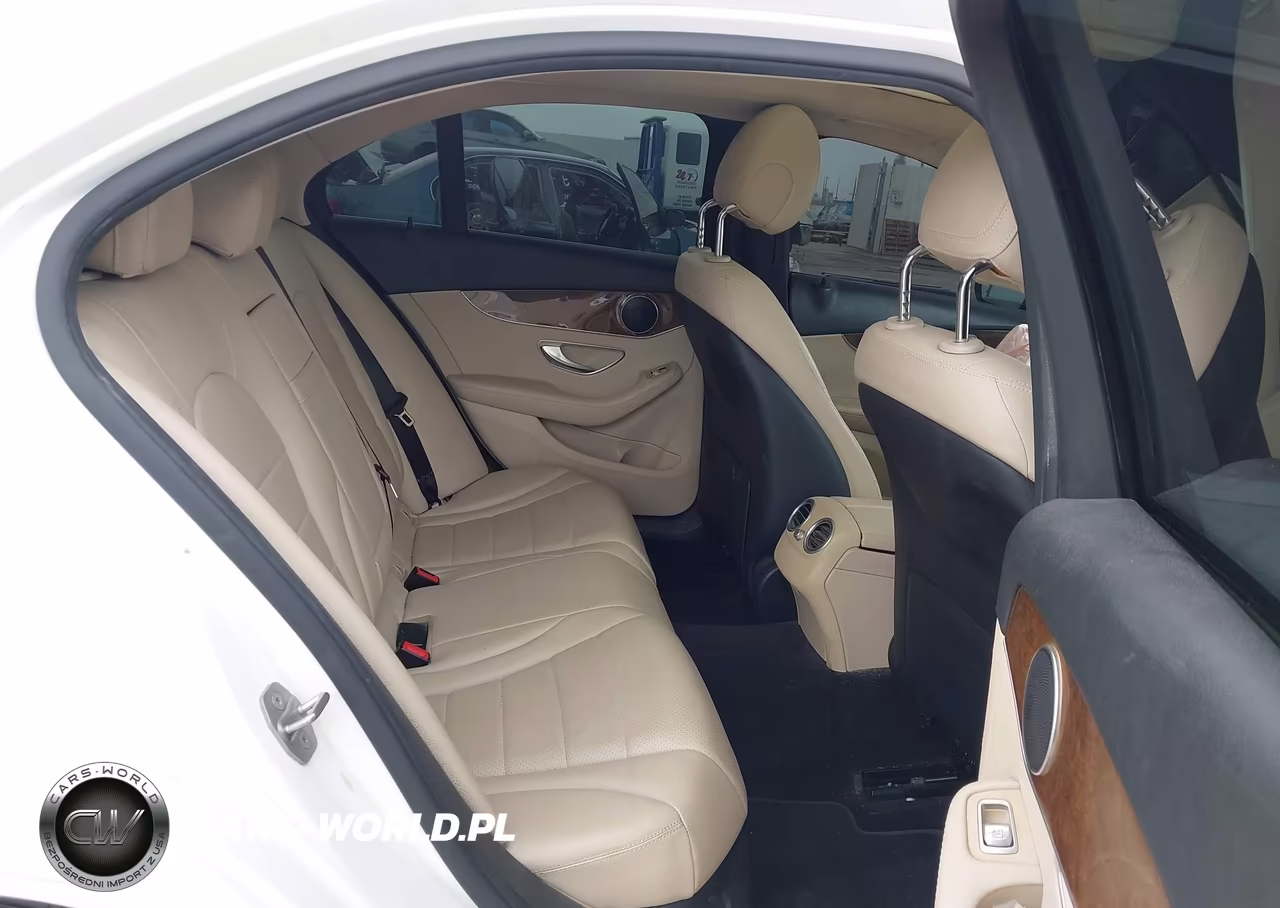 2016 Mercedes-Benz C 300 VIN:55SWF4JB6GU158224 - 8