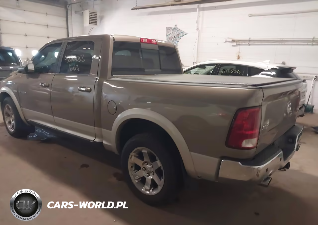 2010 Dodge Ram 1500 Laramie VIN:1D7RV1CT5AS107206 - 3