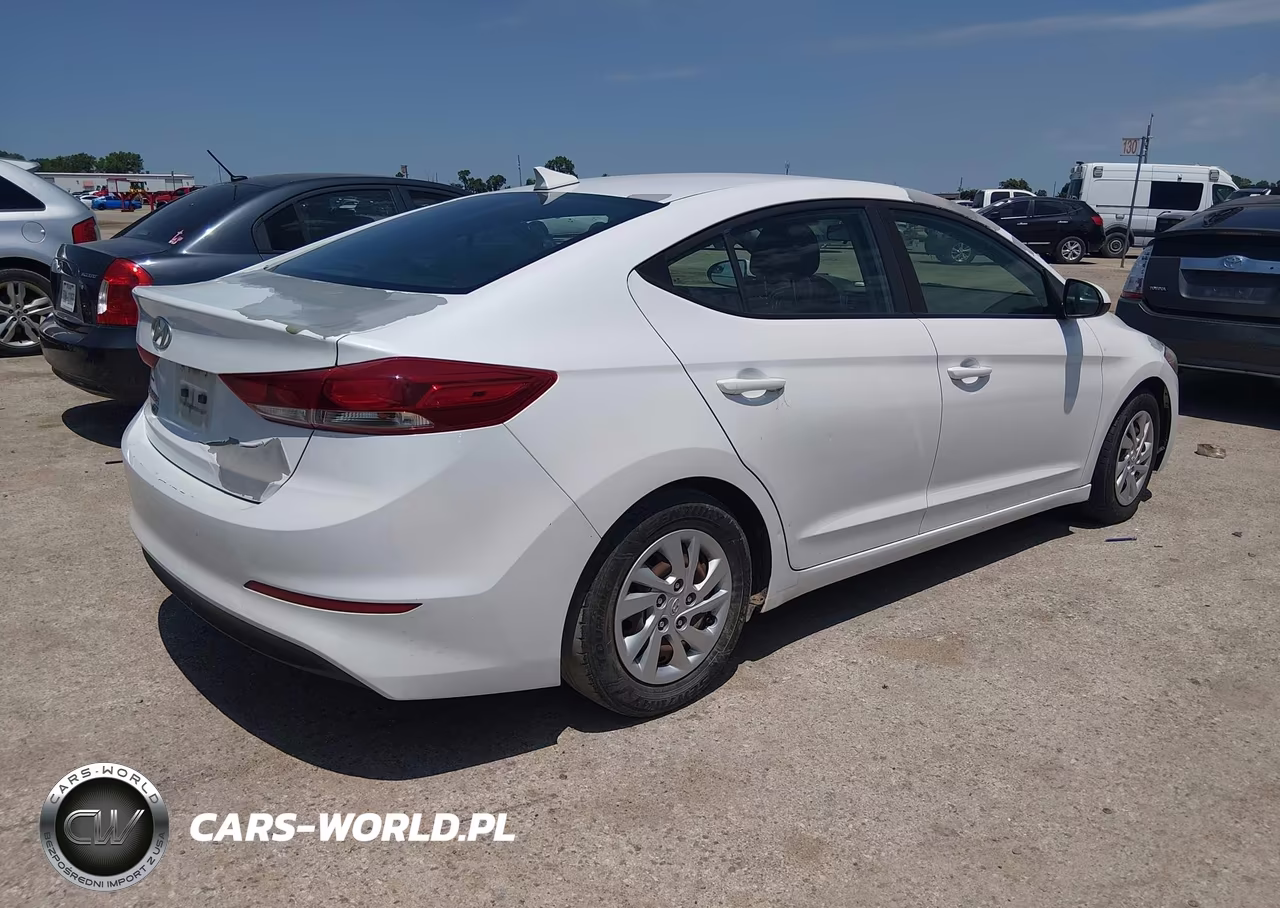 2018 Hyundai Elantra Se VIN:5NPD74LF9JH371134 - 4