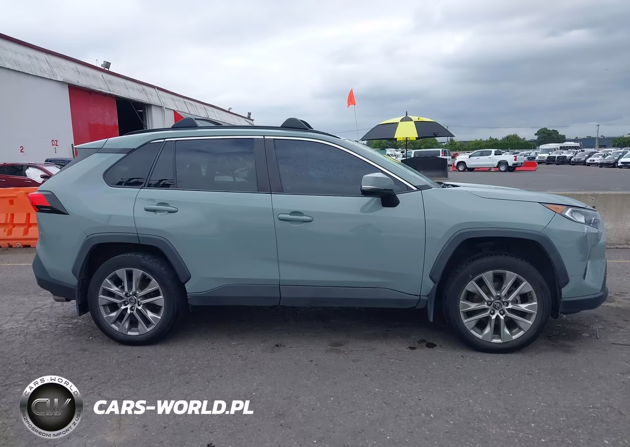 2019 Toyota Rav4 Xle Premium VIN:2T3C1RFV7KC030209 - 13