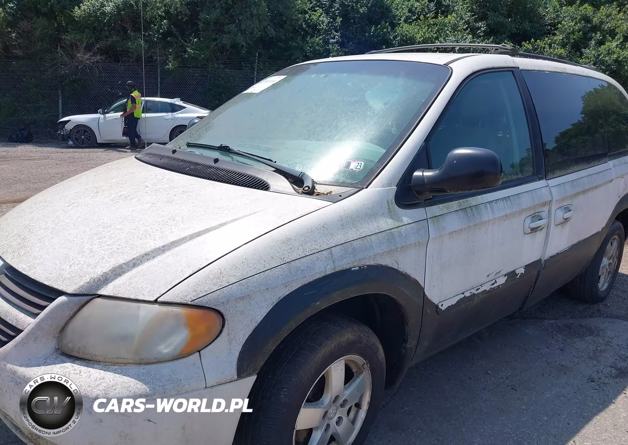2007 Dodge Grand Caravan Sxt VIN:2D4GP44L27R312586 - 13