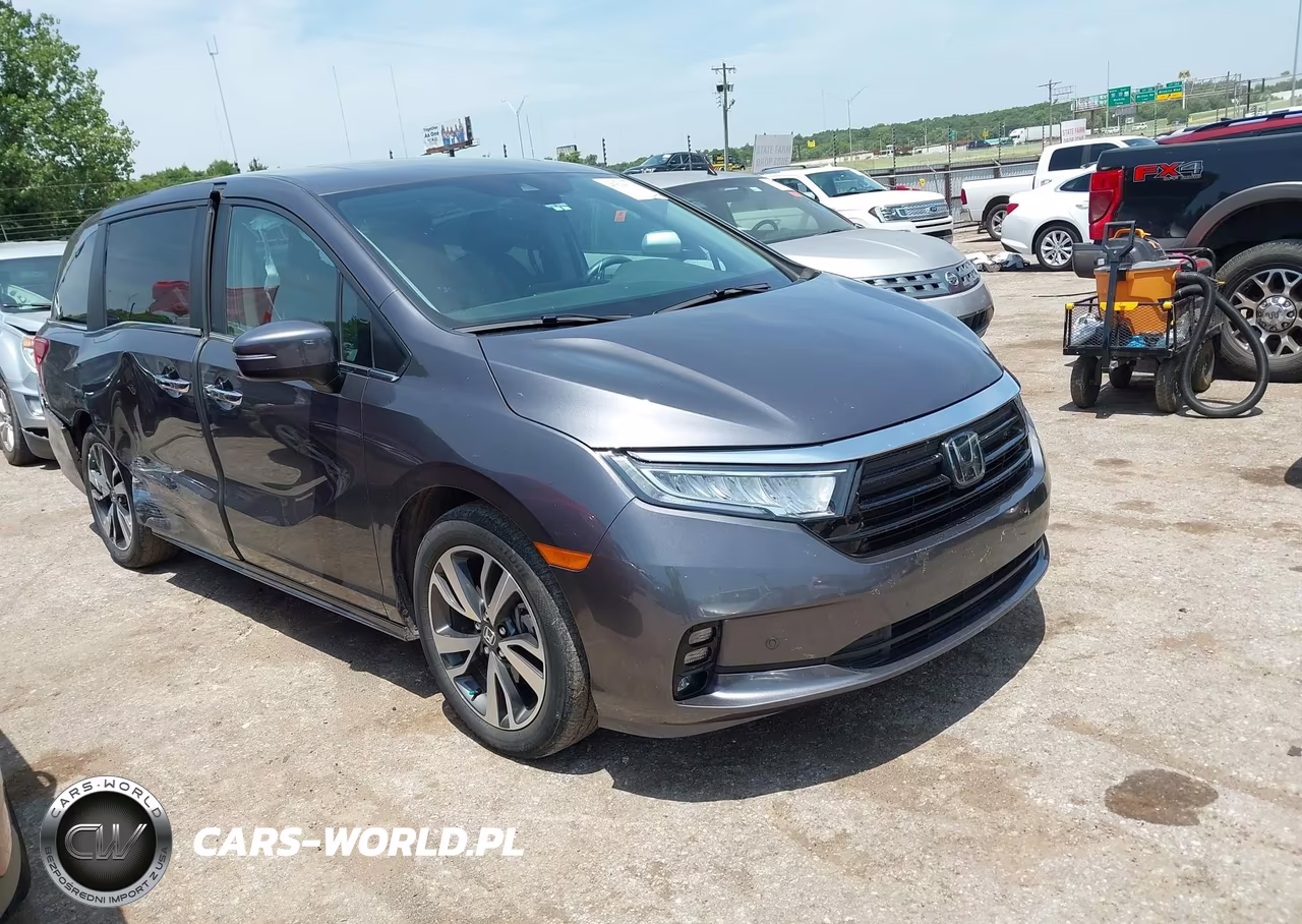 2024 Honda Odyssey Touring – zdjęcie 1 z 16
