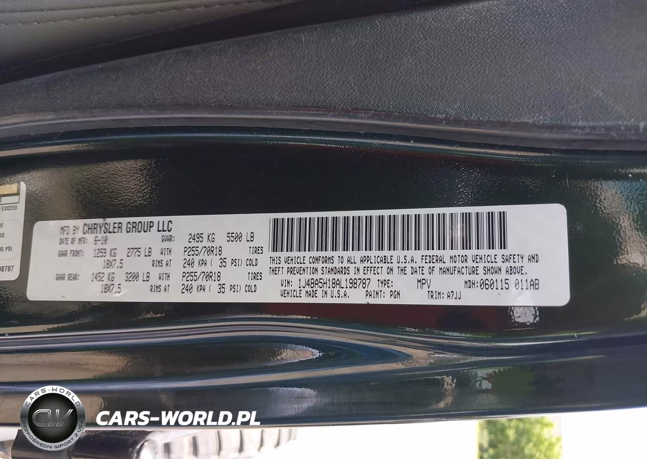 2010 Jeep Wrangler Unlimited Sahara VIN:1J4BA5H18AL198787 - 9