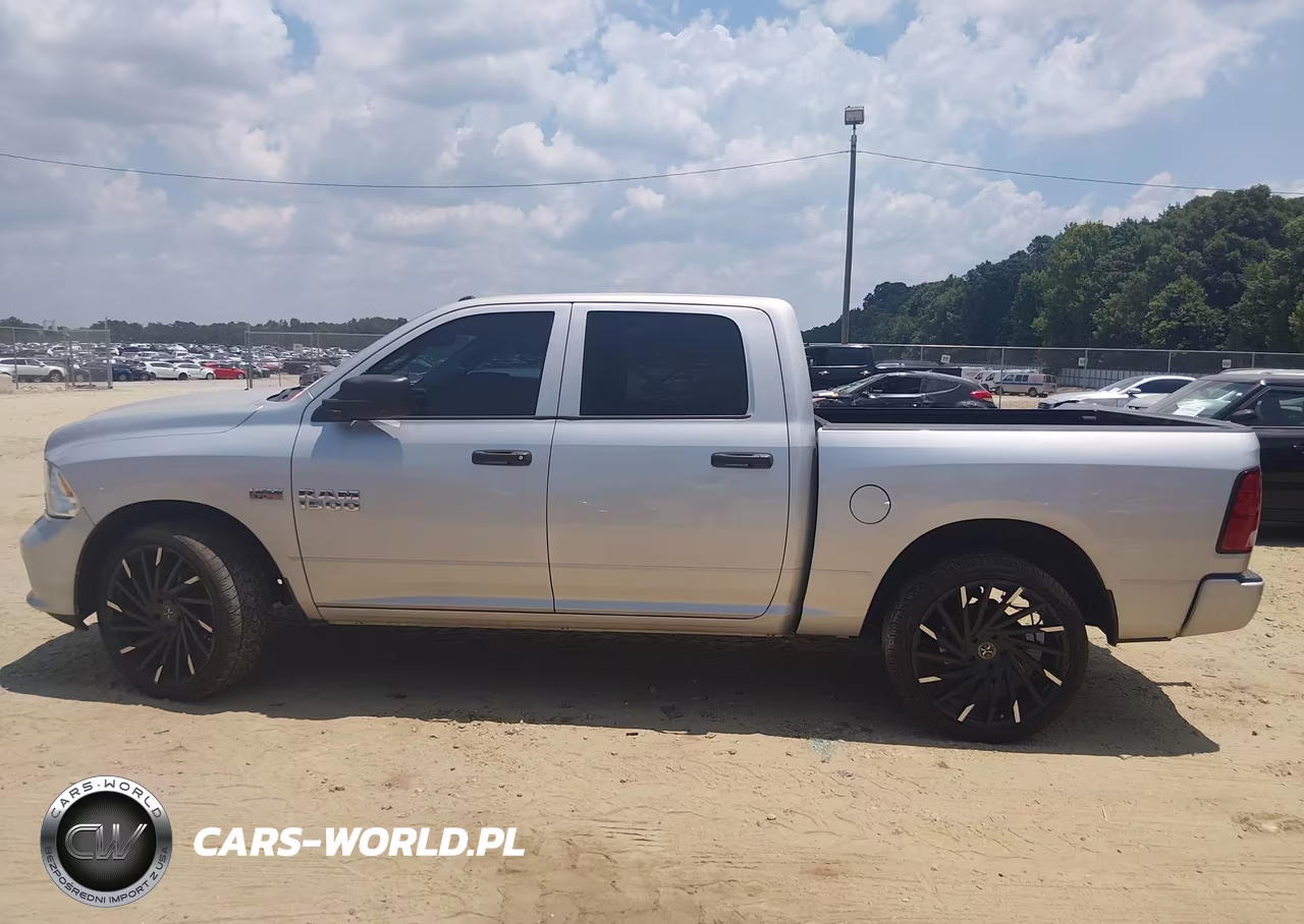 2016 Ram 1500 Express VIN:3C6RR6KT0GG354976 - 14