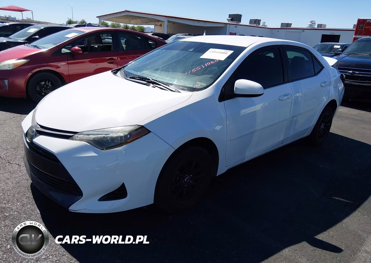 2018 Toyota Corolla L VIN:2T1BURHE1JC044565 - 2