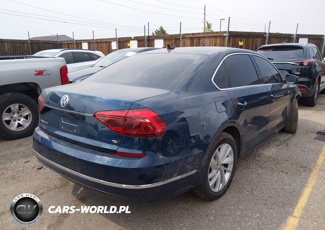 2018 Volkswagen Passat 2.0T Se VIN:1VWBA7A39JC030618 - 4