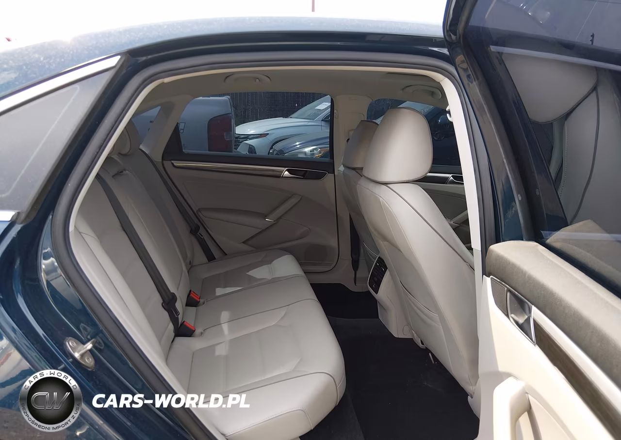 2018 Volkswagen Passat 2.0T Se VIN:1VWBA7A39JC030618 - 8