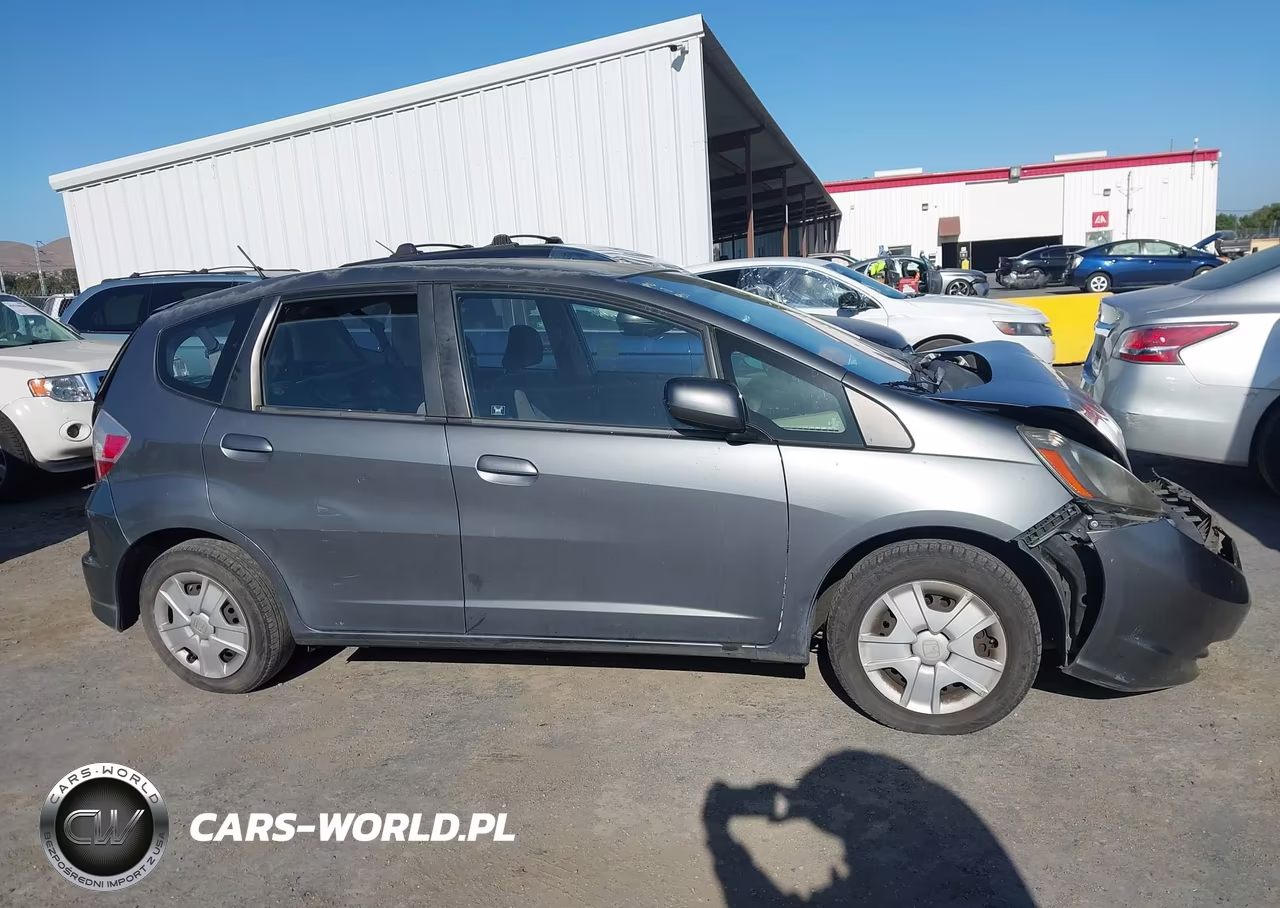 2012 Honda Fit VIN:JHMGE8H39CS001295 - 14