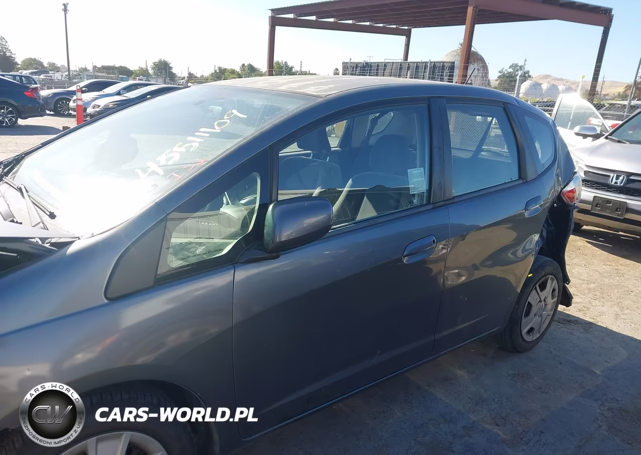 2012 Honda Fit VIN:JHMGE8H39CS001295 - 15