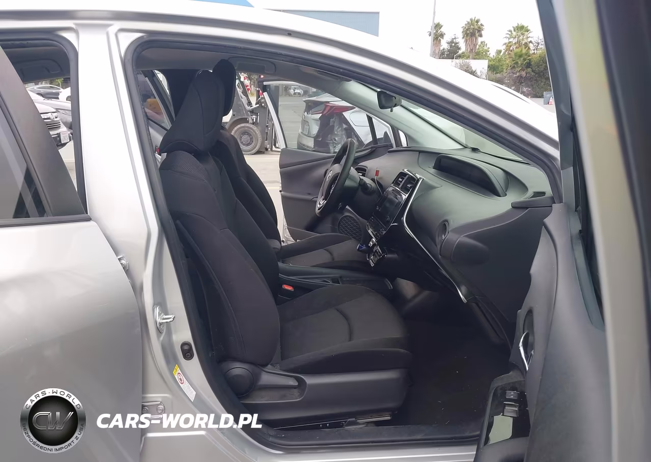 2019 Toyota Prius L Eco VIN:JTDKARFU6K3087473 - 5