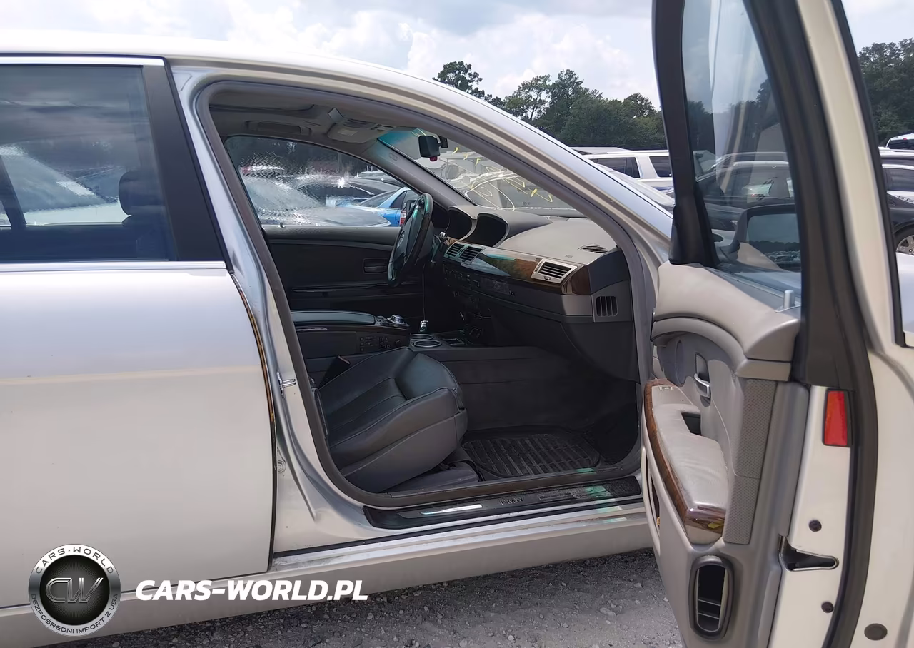 2005 BMW 745Li VIN:WBAGN63555DS57436 - 5