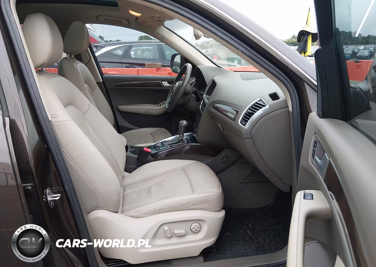 2012 Audi Q5 2.0T Premium VIN:WA1LFBFP9CA051890 - 5