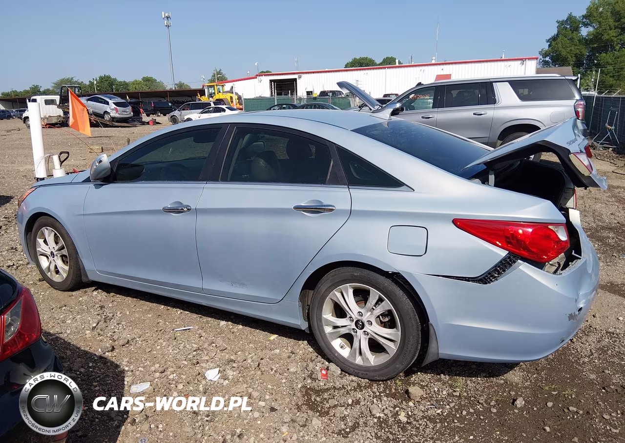 2011 Hyundai Sonata Limited VIN:5NPEC4ACXBH115952 - 14