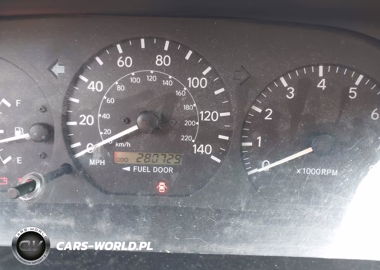 2000 Toyota Camry Le VIN:JT2BG22K2Y0424184 - 7