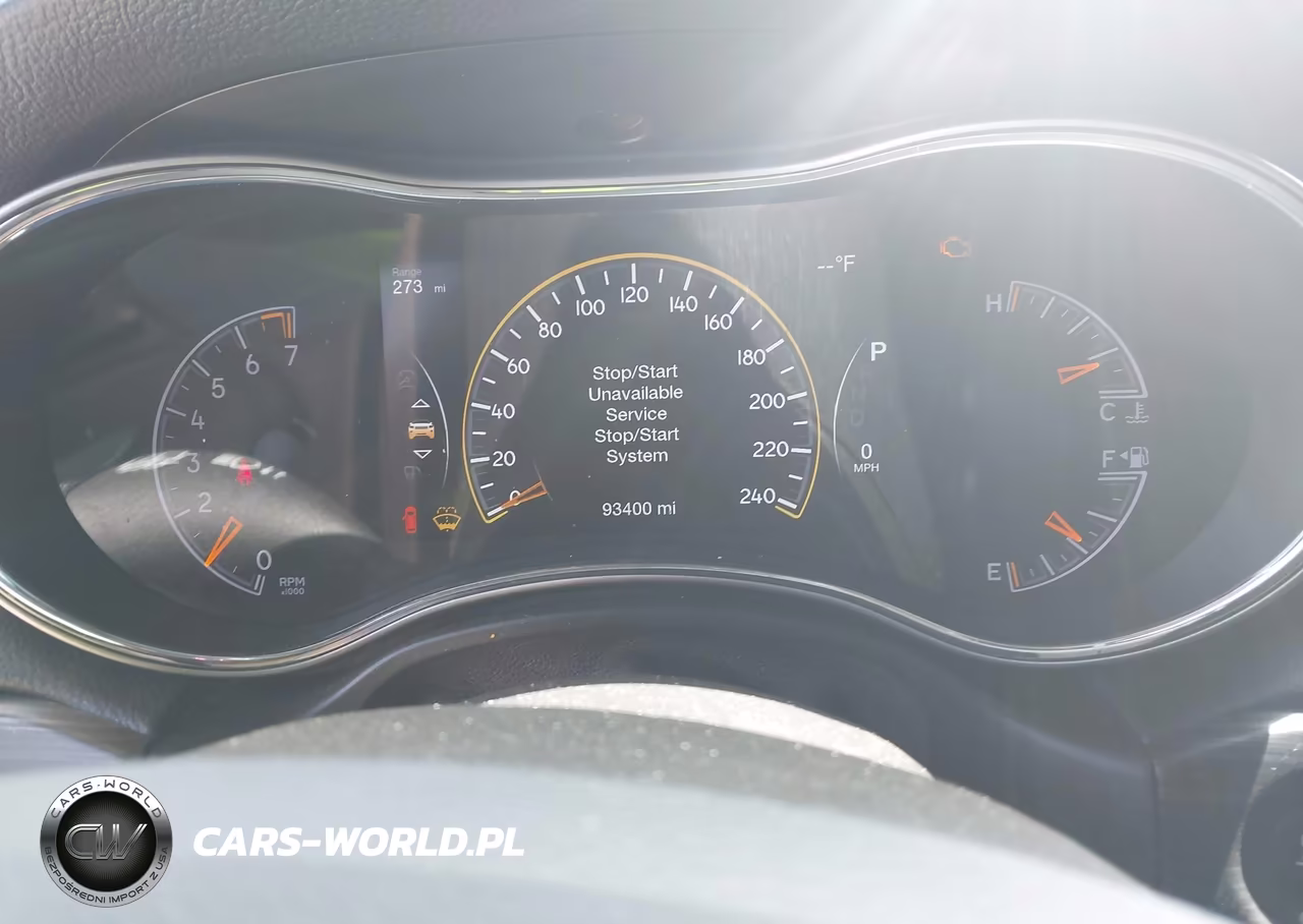 2020 Jeep Grand Cherokee Laredo E 4X4 VIN:1C4RJFAG3LC363558 - 7
