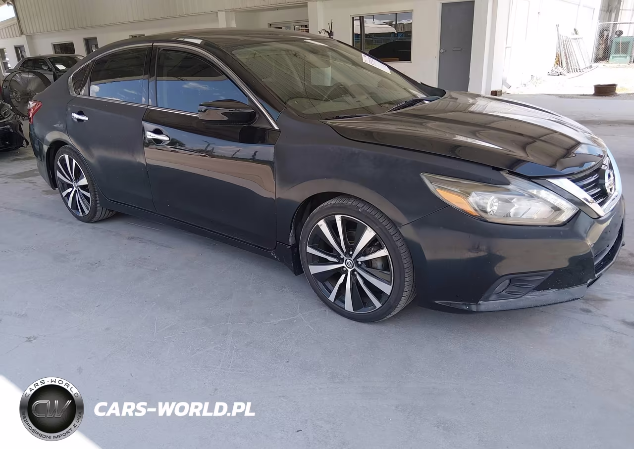 2016 Nissan Altima 2.5 Sr – zdjęcie 1 z 11