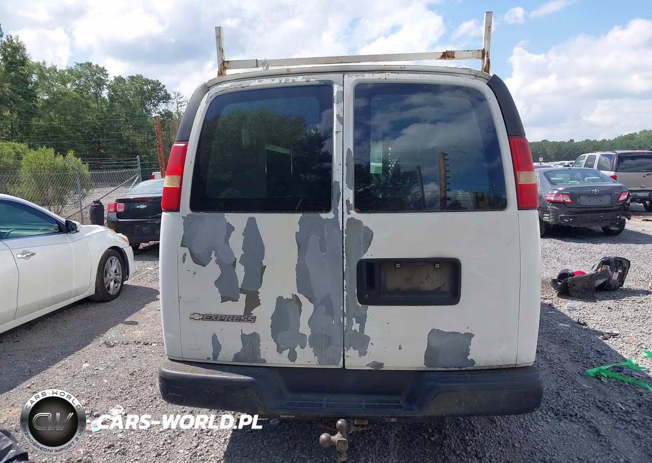 2007 Chevrolet Express Work Van VIN:1GCFG15X871154817 - 14