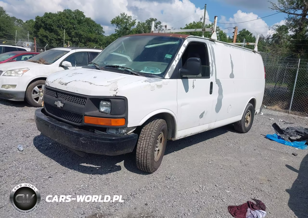 2007 Chevrolet Express Work Van VIN:1GCFG15X871154817 - 2