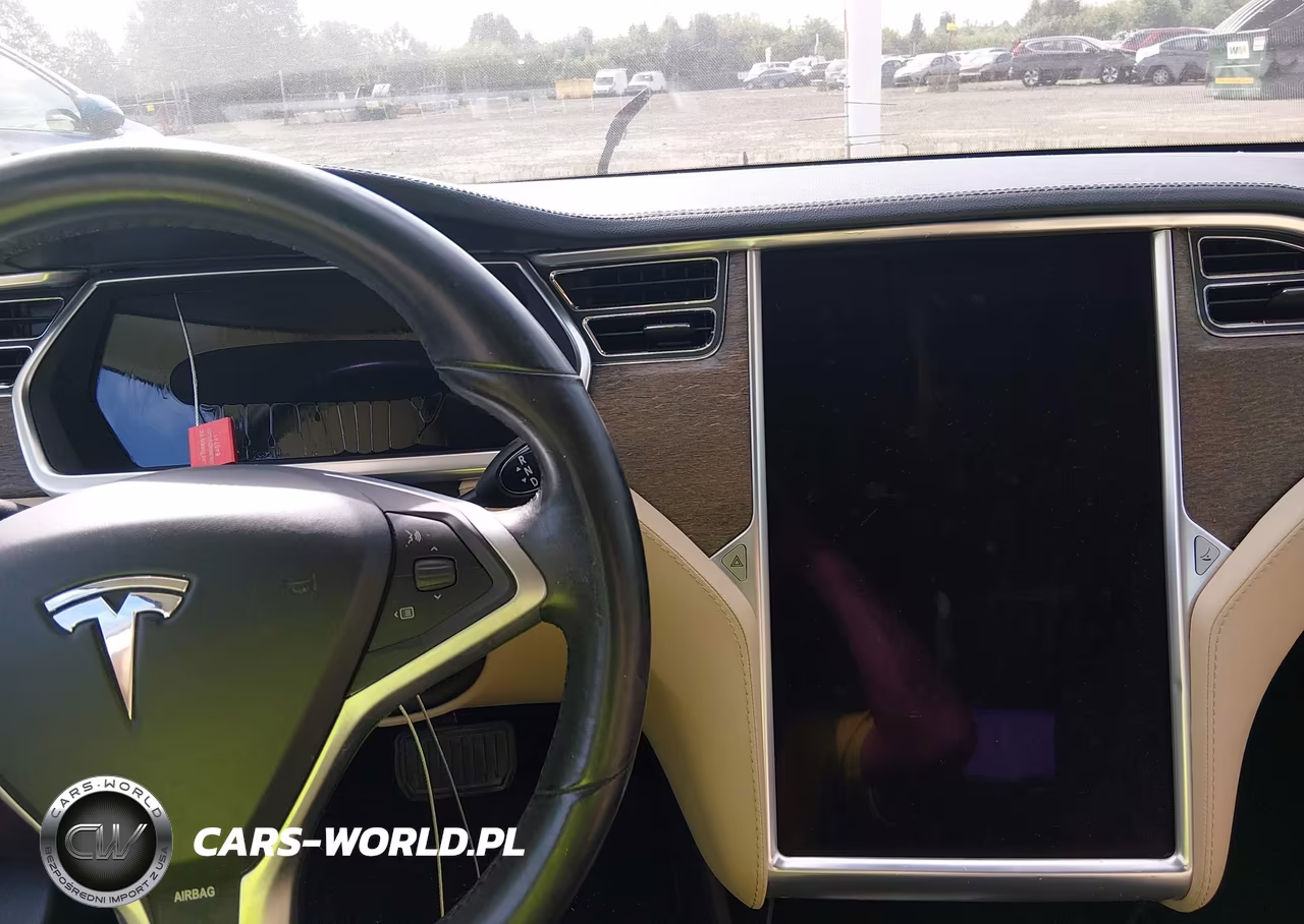 2013 Tesla Model S VIN:5YJSA1CN2DFP05490 - 7