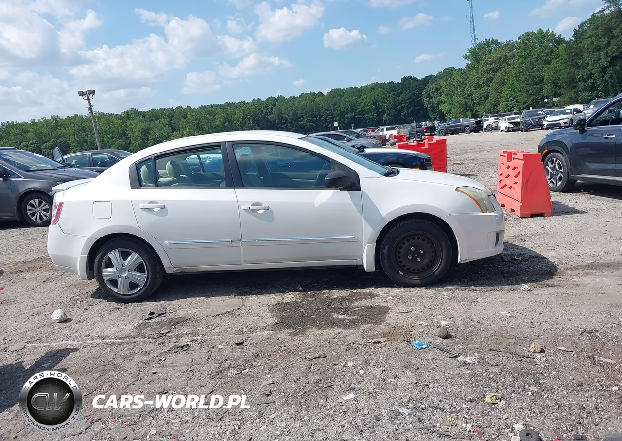 2011 Nissan Sentra 2.0S VIN:3N1AB6AP2BL727680 - 13