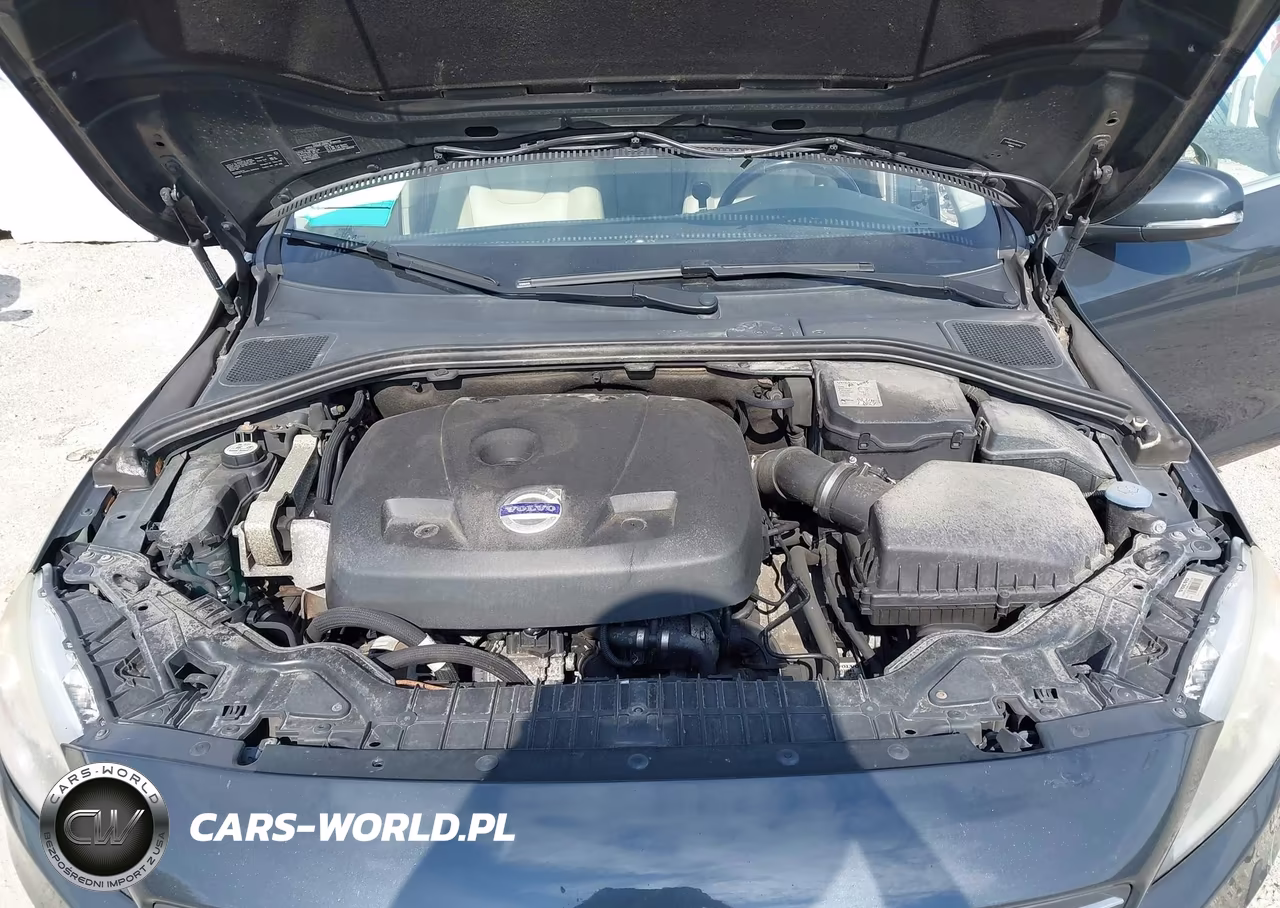 2015 Volvo S60 T5 Premier VIN:YV140MFK3F2337643 - 10